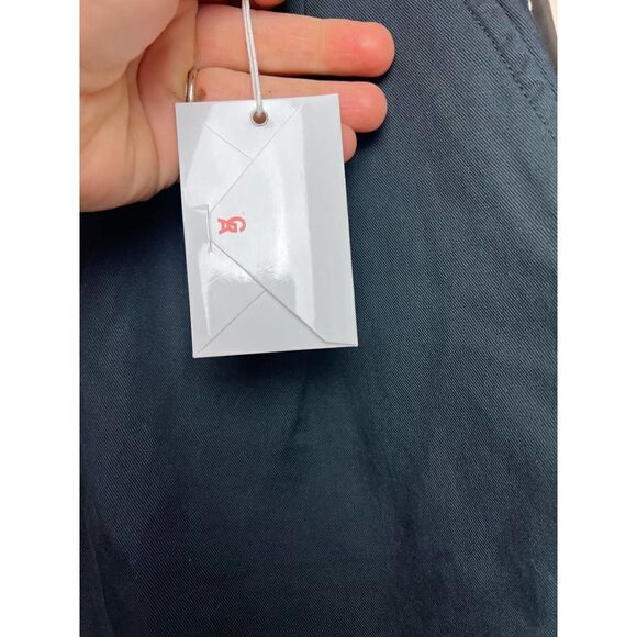 Good American A-Line Trouser Boss Short NWT Sz. 1 (US S) - Picture 5 of 8